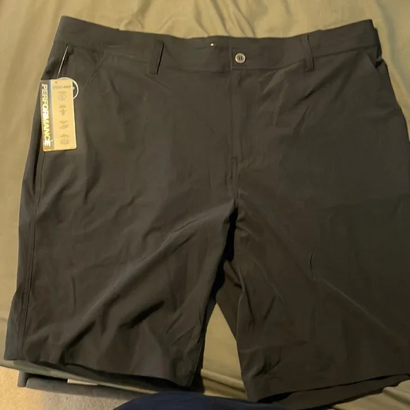 New with tags cool keep navy light weight shorts 42 waist - Picture 1 of 3